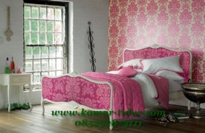 Desain Keren Kamar Tidur Anak perempuan Dengan Warna Putih dan jog warna pink